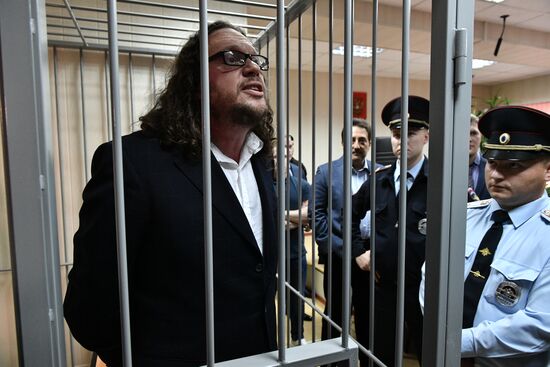 Court announces verdict in businessman Sergei Polonsky's case