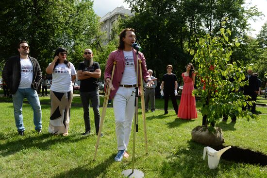 Planting the first tree in new theater alley near Novosibirsk Theater of Opera and Ballet