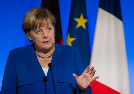 Emmanuel Macron and Angela Merkel's press conference in Paris