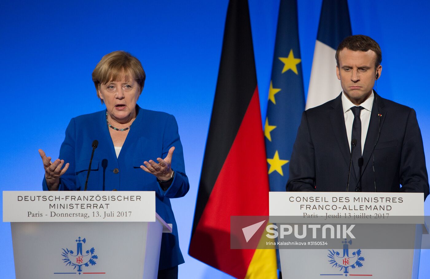 Emmanuel Macron and Angela Merkel's press conference in Paris