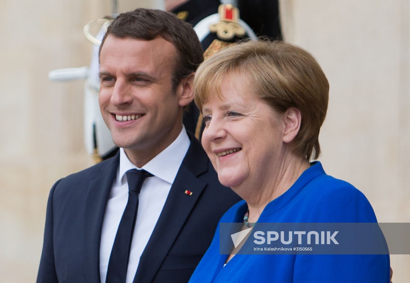 Emmanuel Macron and Angela Merkel's press conference in Paris