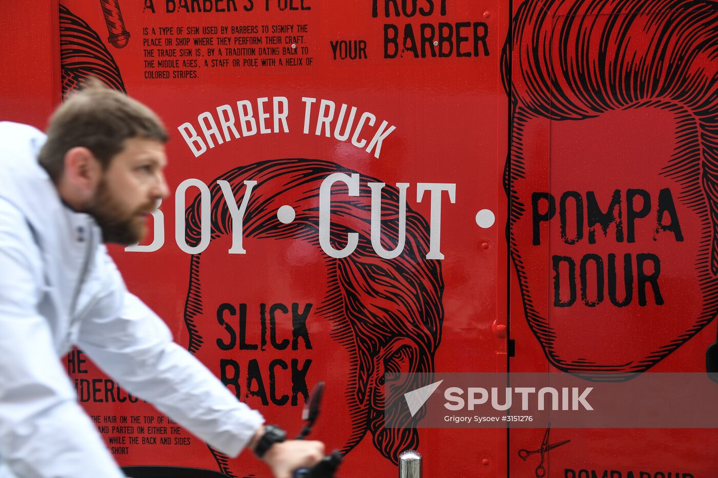 Boy Cut Barber Truck mobile barbershop appears in Moscow