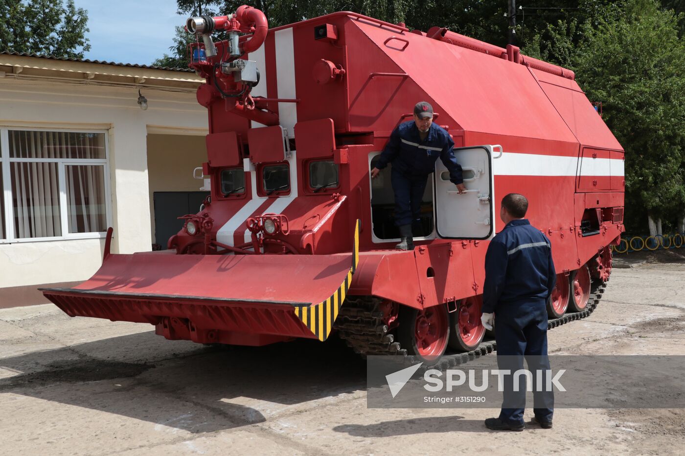 Military vehicles demonstrated at Lviv Armor Tank Plant