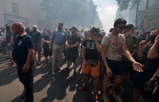 Protest rallies against deputies' immunities in Kiev