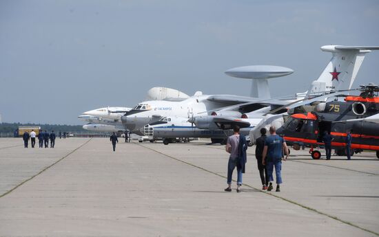 Preparations for opening of Maks 2017 International Aviation and Space Salon