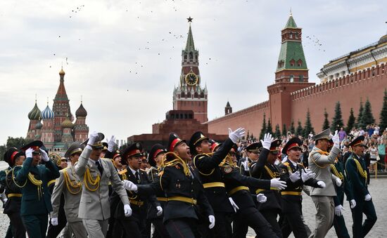 Prom of students of Kikotya Moscow University of Ministry of Internal Affairs on Red Square