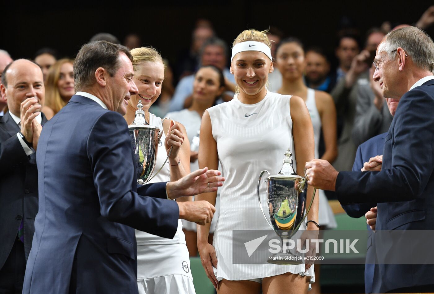 Russian tennis players Ekaterina Makarova and Elena Vesnina win Wimbledon women's doubles tournament
