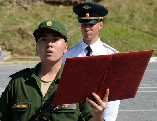 Motorized rifle brigade recruits swear a military oath