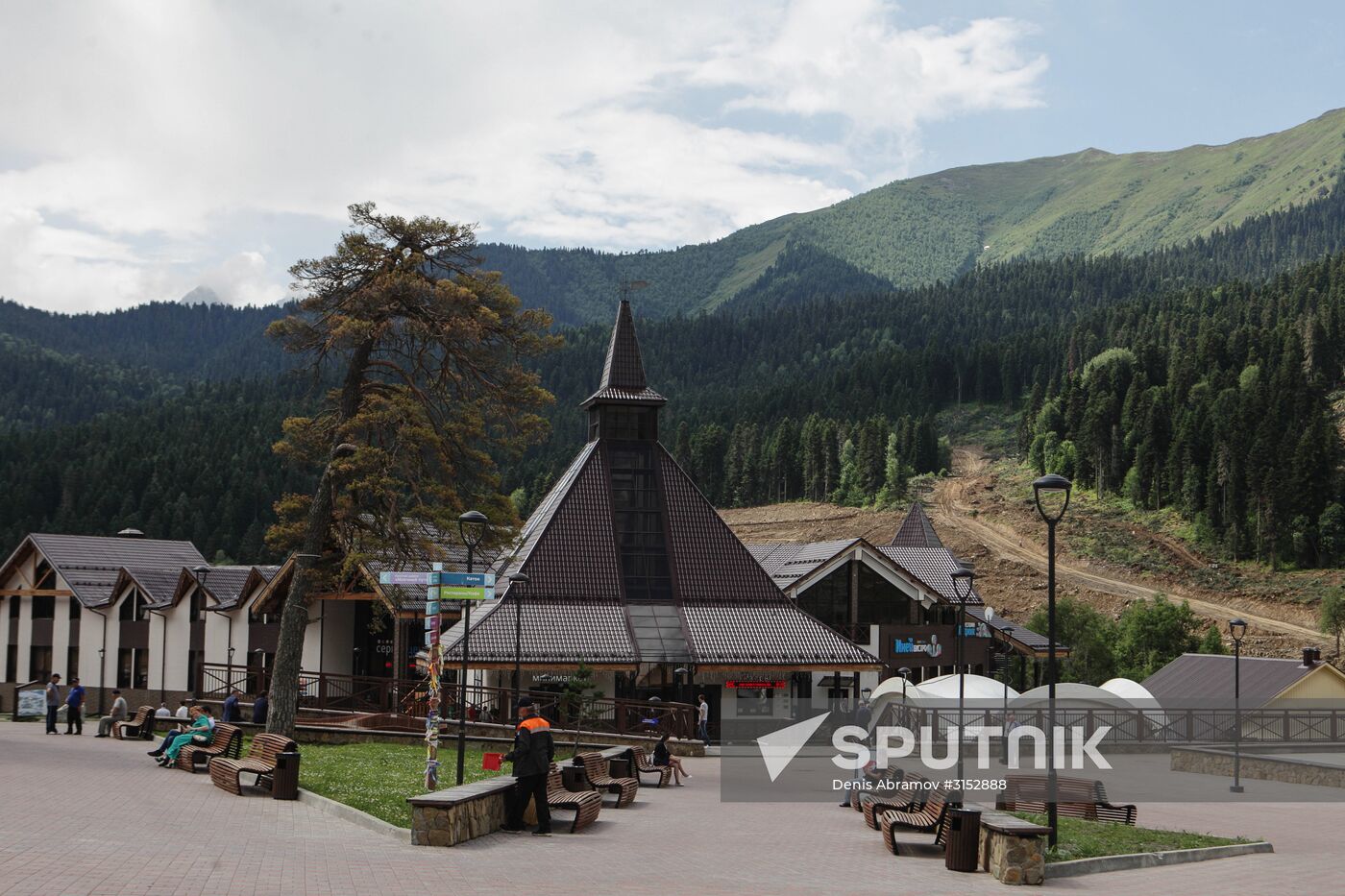 Arkhyz all-season tourism and recreation center