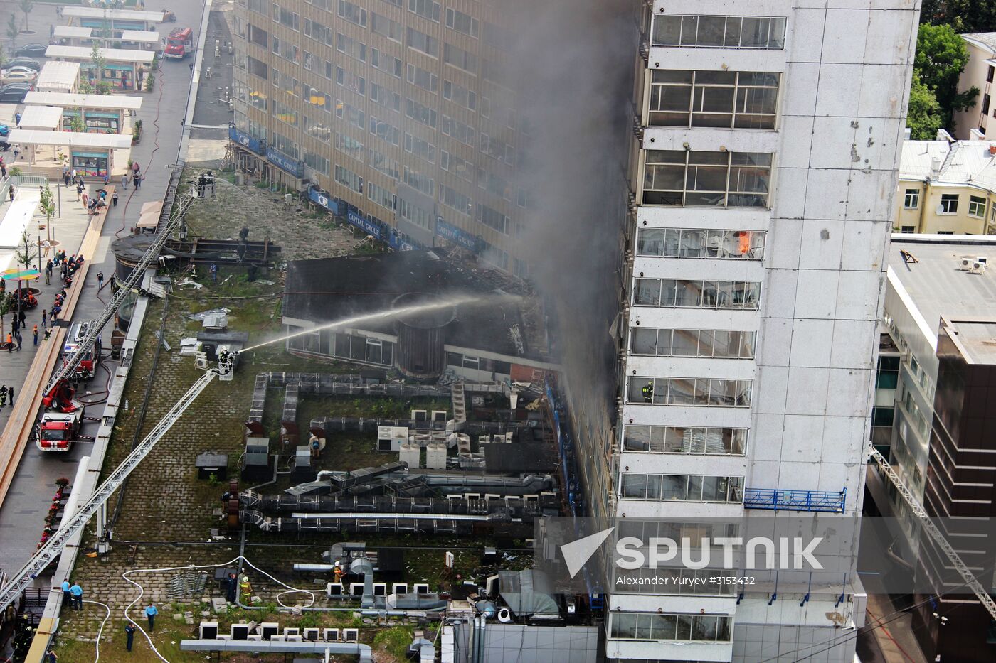 Fire sweeps skyscraper on Moscow's Novy Arbat Street