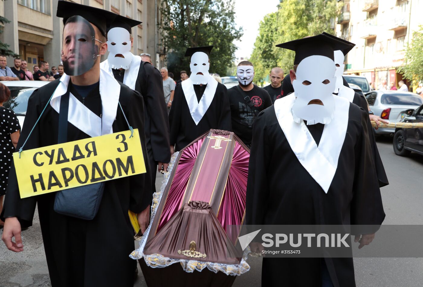 Lviv protesters oppose judicial-system corruption