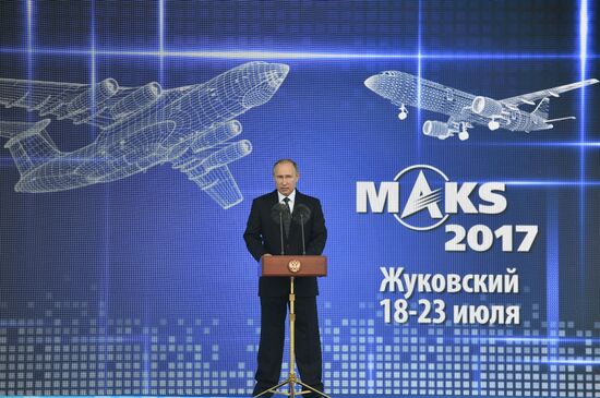 Vladimir Putin visits the International Aviation and Space Salon MAKS-2017
