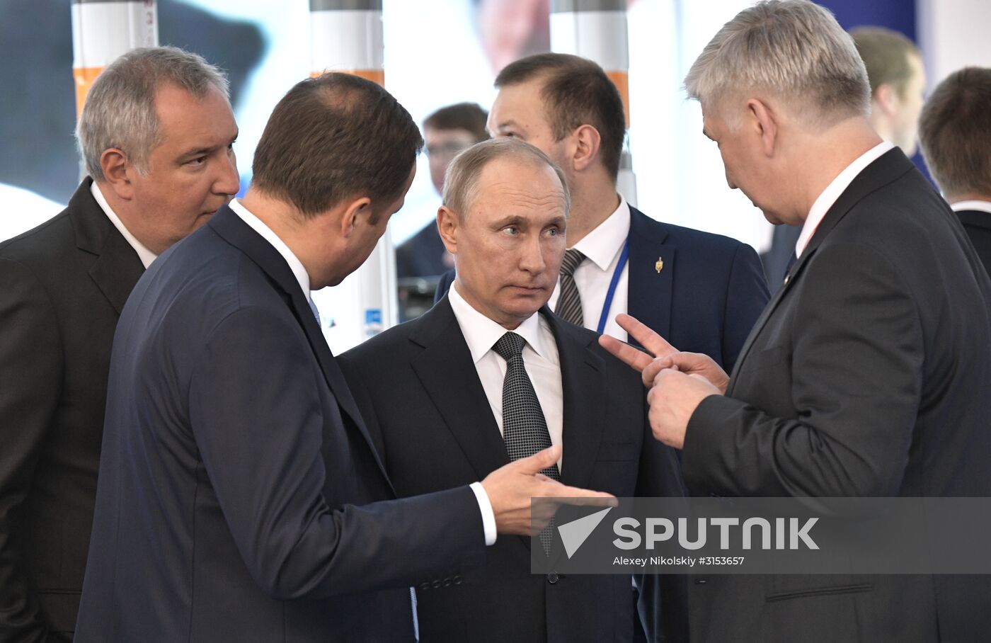 Vladimir Putin visits the International Aviation and Space Salon MAKS-2017