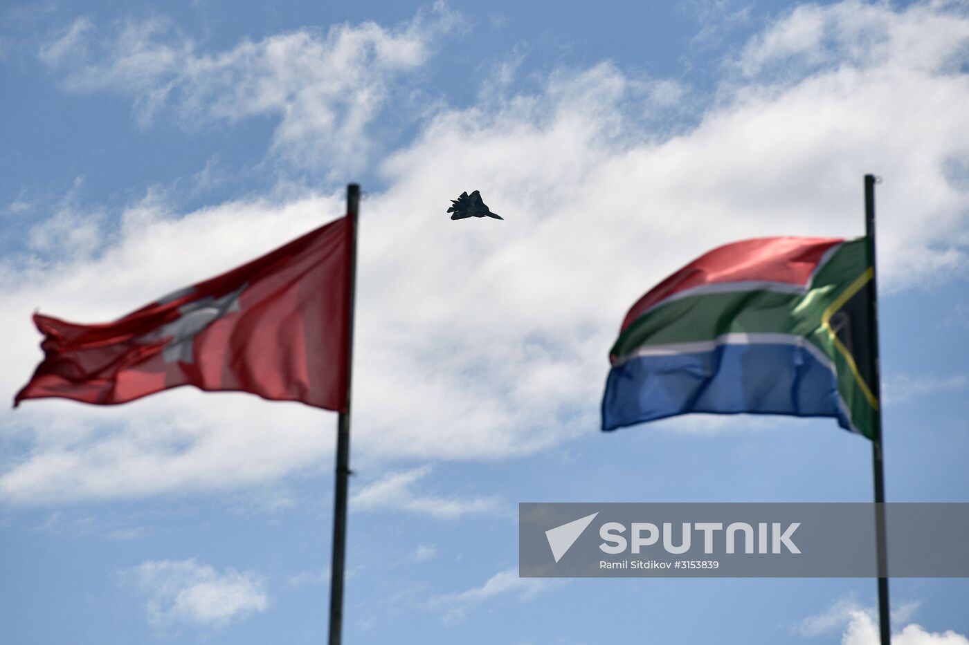 International Aviation and Space Salon MAKS-2017 opens in Zhukovsky