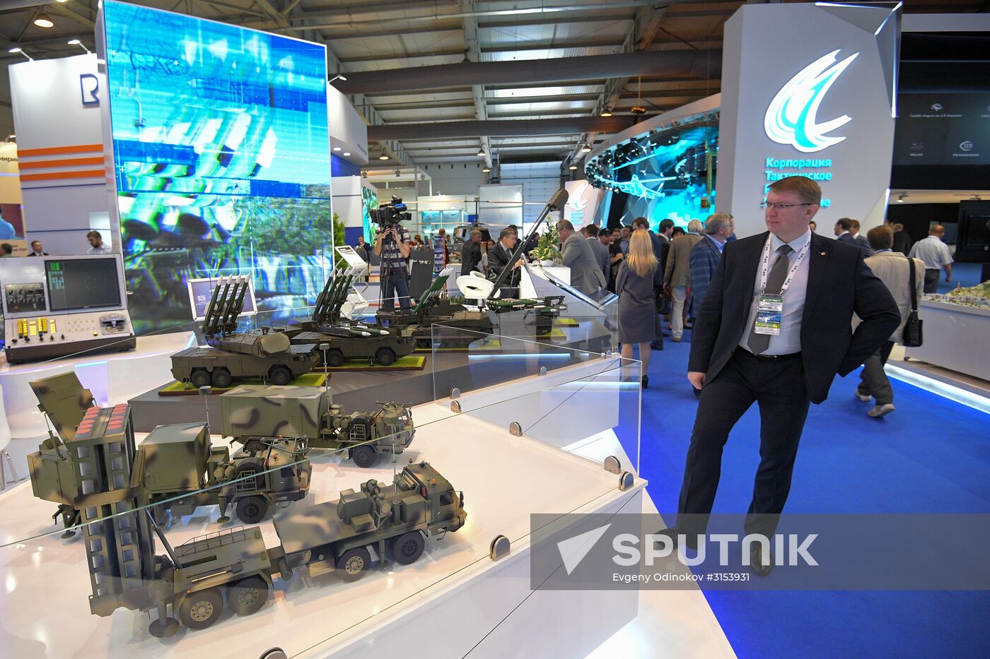 International Aviation and Space Salon MAKS-2017 opens in Zhukovsky