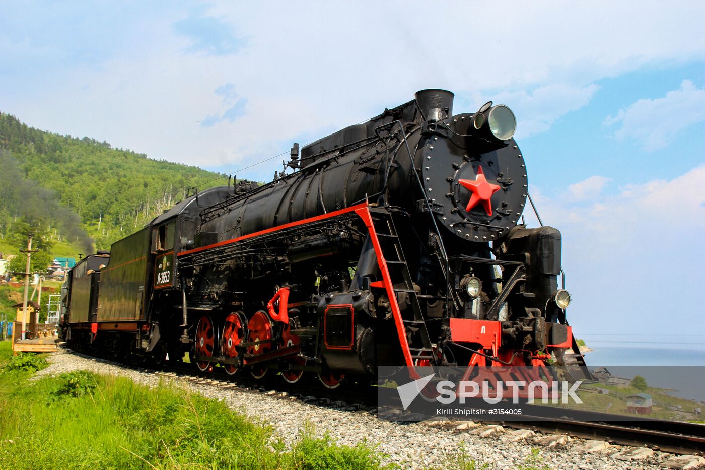 Circum-Baikal railway and Great Baikal Trail