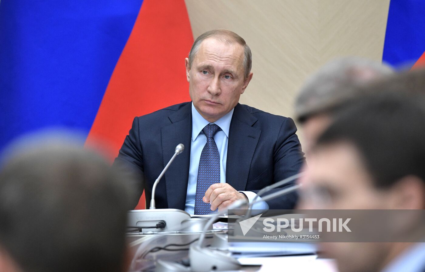 President Vladimir Putin holds meeting with Government members