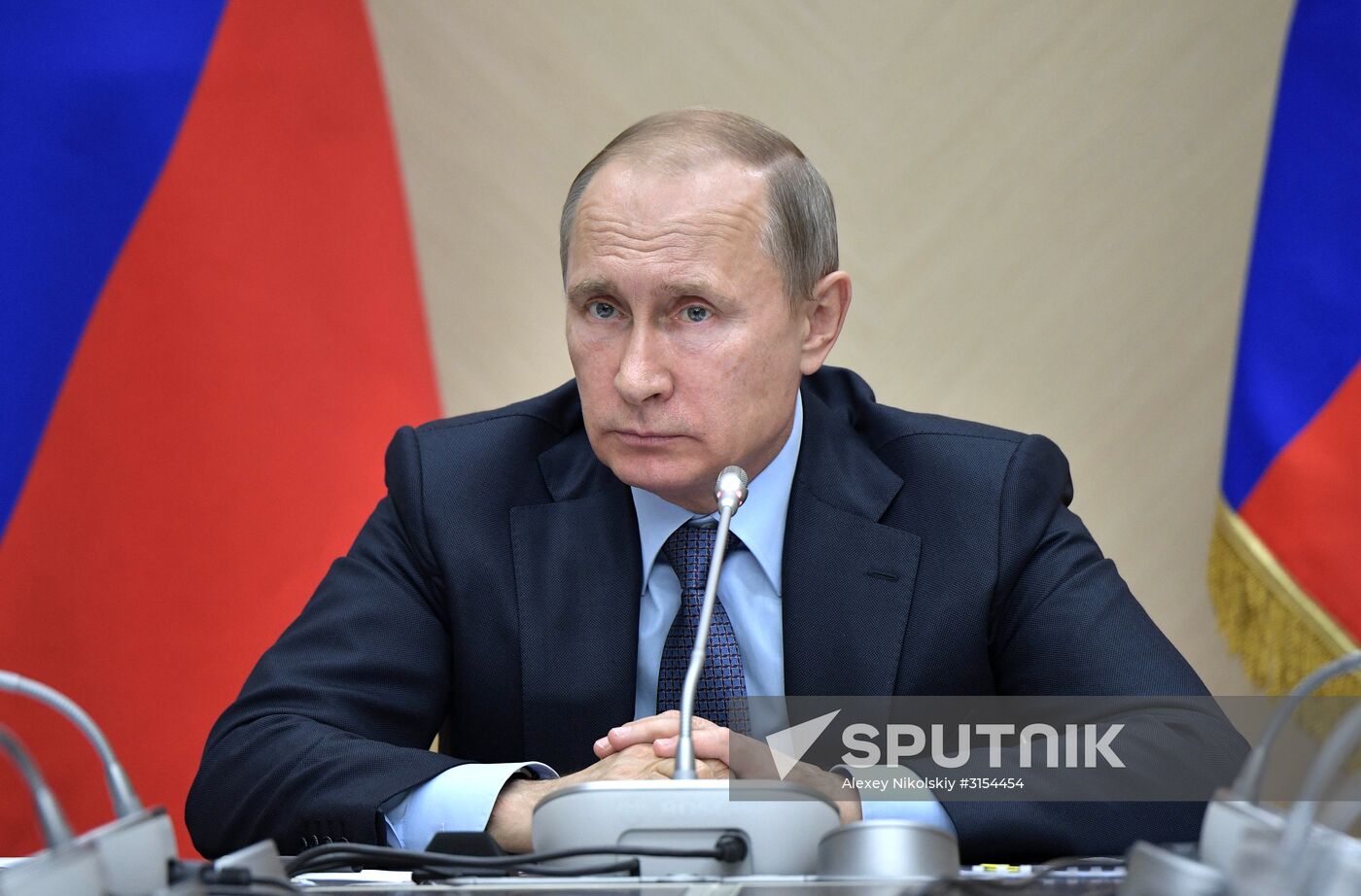 President Vladimir Putin holds meeting with Government members