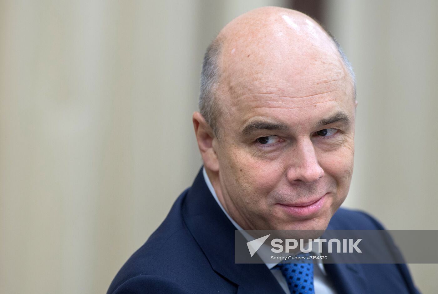 President Vladimir Putin holds meeting with Government members