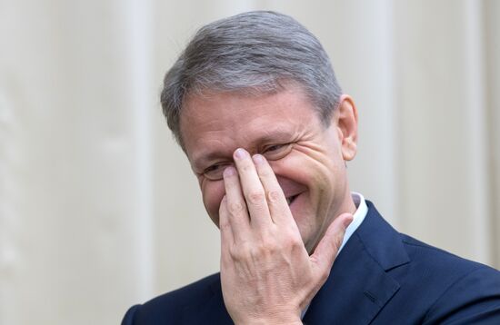 President Vladimir Putin holds meeting with Government members