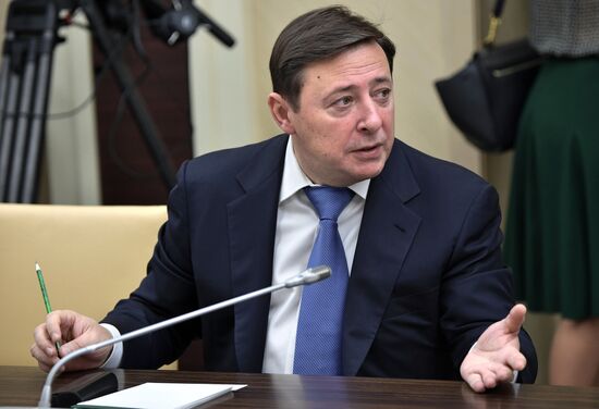 President Vladimir Putin holds meeting with Government members