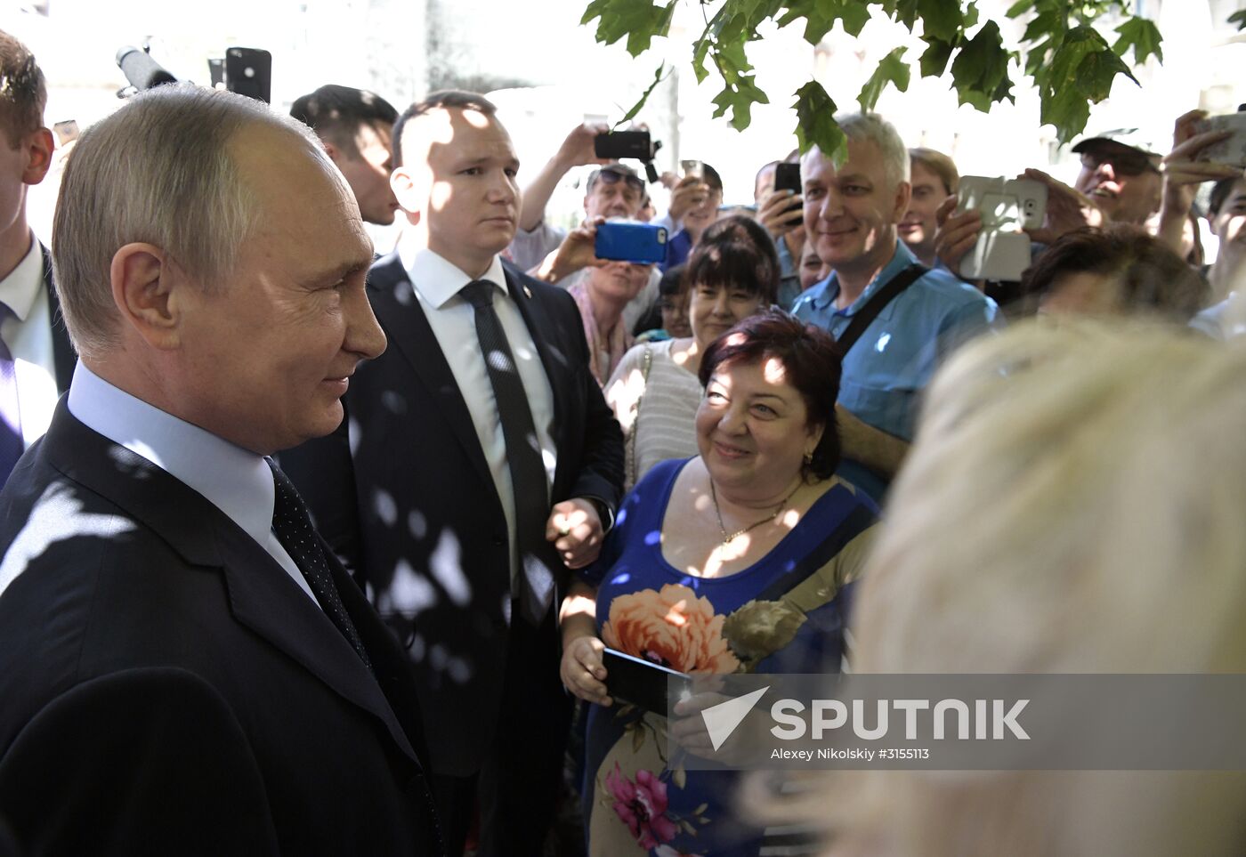 Russian President Vladimir Putin wishes Lyudmila Alekseyeva a happy 90th birthday