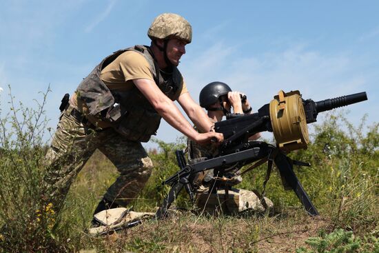 Border troops' exercise in Lviv Region