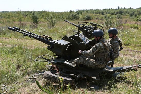 Border troops' exercise in Lviv Region