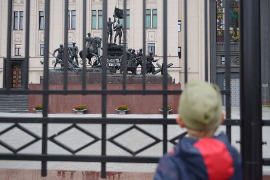 Monument to heroes