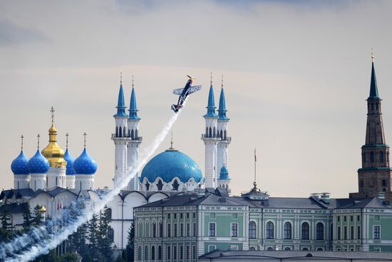Preparing for Red Bull Air Race stage in Kazan