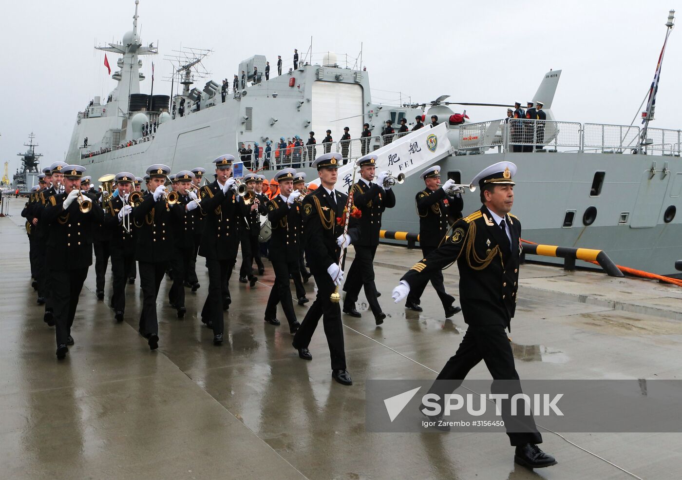 Three Chinese Navy ships arrive in Baltiysk