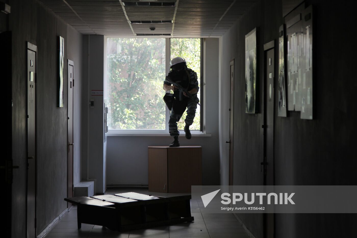 Anti-terrorist exercise in Lugansk