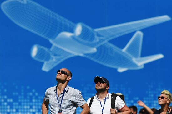 Closing of International Aviation and Space Salon MAKS-2017