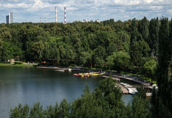 Izmailovo Park