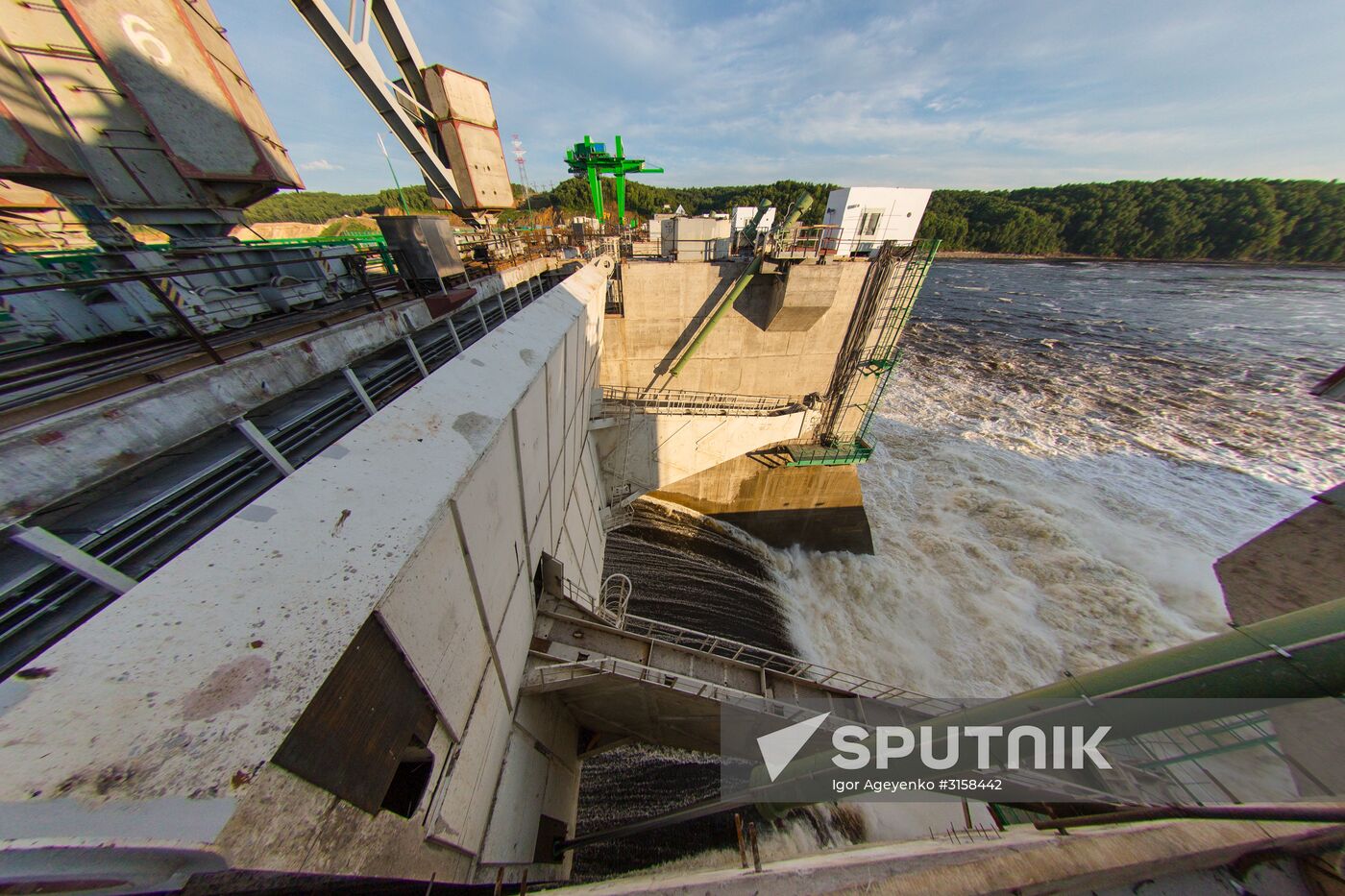 Nizhne-Bureyskaya Hydroelectric Power Plant
