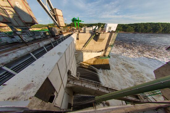 Nizhne-Bureyskaya Hydroelectric Power Plant