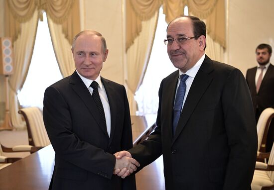 Russian President Vladimir Putin meets with Vice President of Iraq Nouri al-Maliki