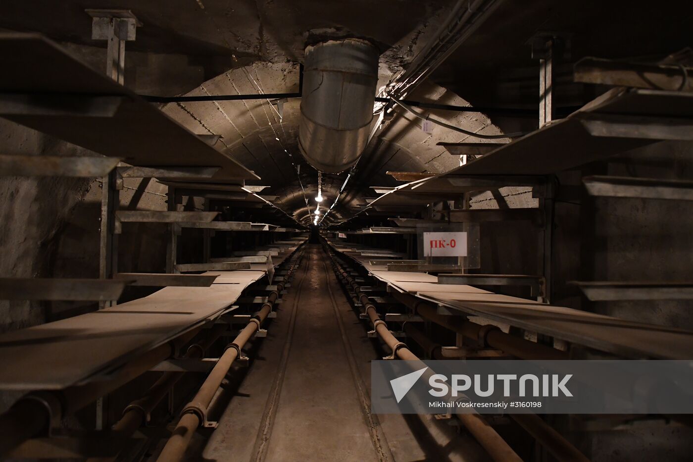 Underground structures under Kutuzovsky Prospekt