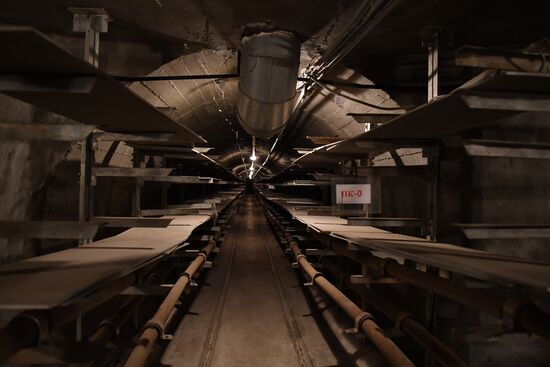 Underground structures under Kutuzovsky Prospekt