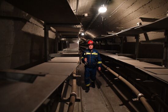 Underground structures under Kutuzovsky Prospekt
