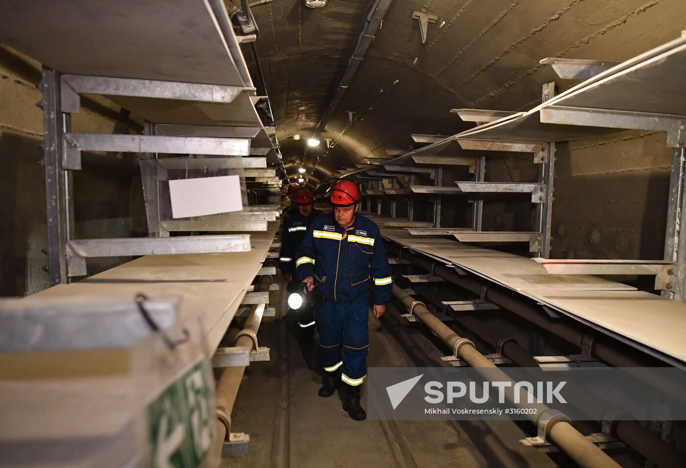 Underground structures under Kutuzovsky Prospekt