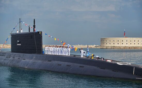 Final rehearsal of naval parade in Sevastopol