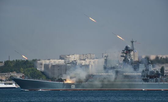 Final rehearsal of naval parade in Sevastopol