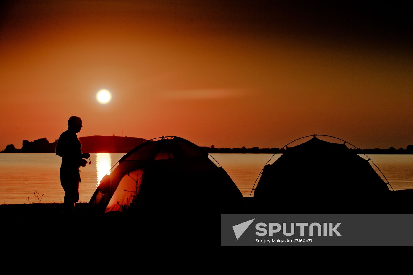 Vacation on Sea of Azov in Crimea