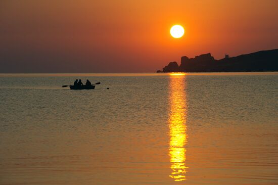 Vacation on Sea of Azov in Crimea