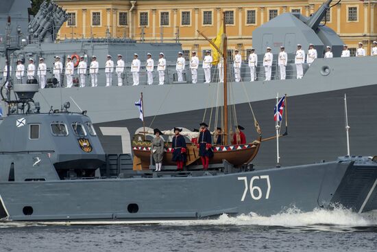 Dress rehearsal of Navy Day Parade in St. Petersburg