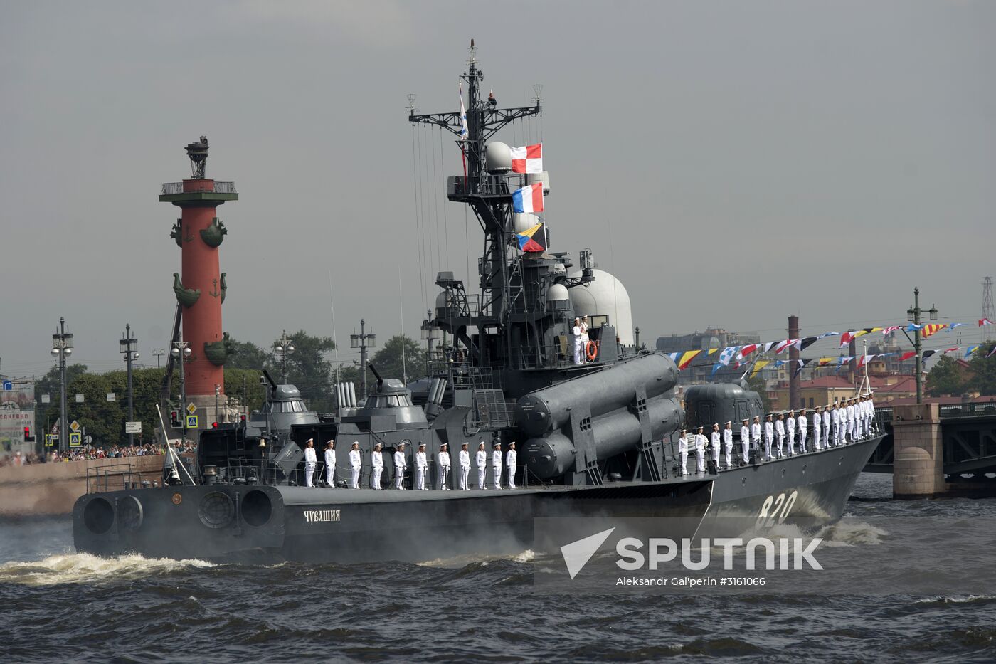 Dress rehearsal of Navy Day Parade in St. Petersburg