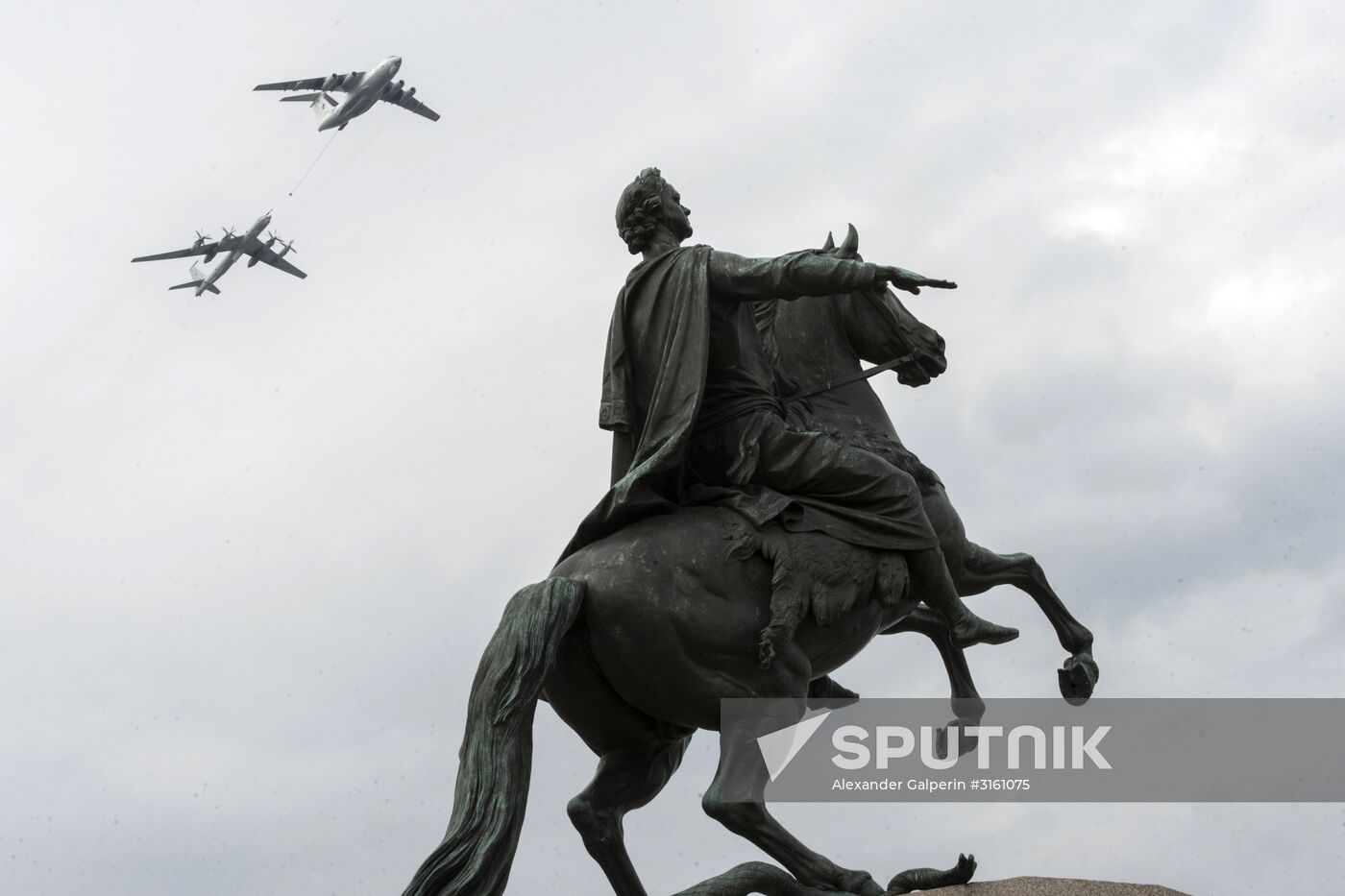 Dress rehearsal of Navy Day Parade in St. Petersburg