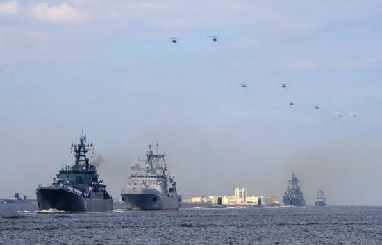 Final practice of Navy Day Parade in Kronstadt