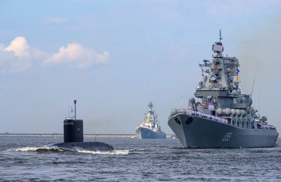 Final practice of Navy Day Parade in Kronstadt